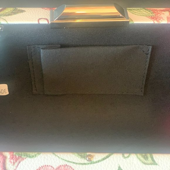 Floral Crossbody Bag with Chain Strap - Picture 9 of 9